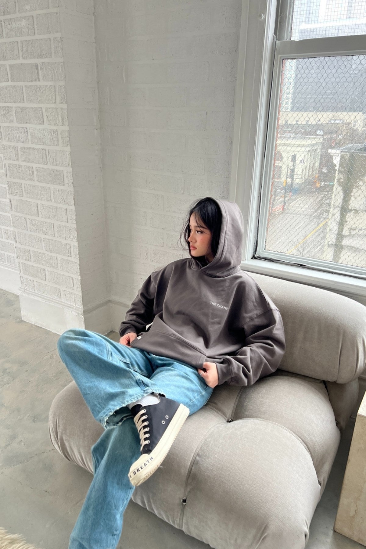 Every Thing Is Fine Baskılı Unisex  Füme Kapüşonlu Sweatshirt – 3 İplik Şardonlu Kumaş