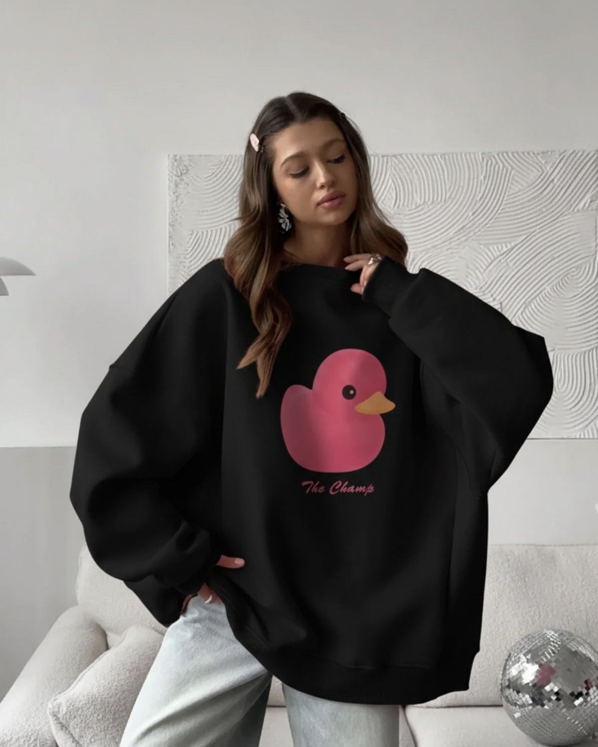  Kadın Siyah Bisiklet Yaka Sweatshirt Elbise– Pembe Ördek Baskılı 3 İplik Şardonlu Oversize