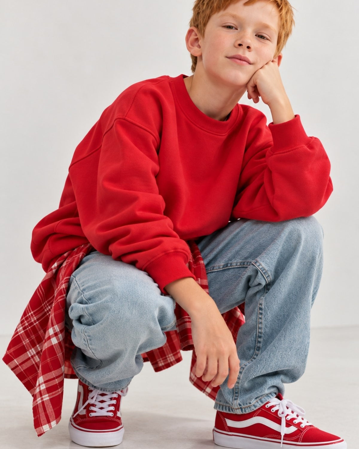 Erkek Çocuk Oversize Sweatshirt Basic Kırmzı – Bisiklet yaka, 3 iplik şardonlu polar