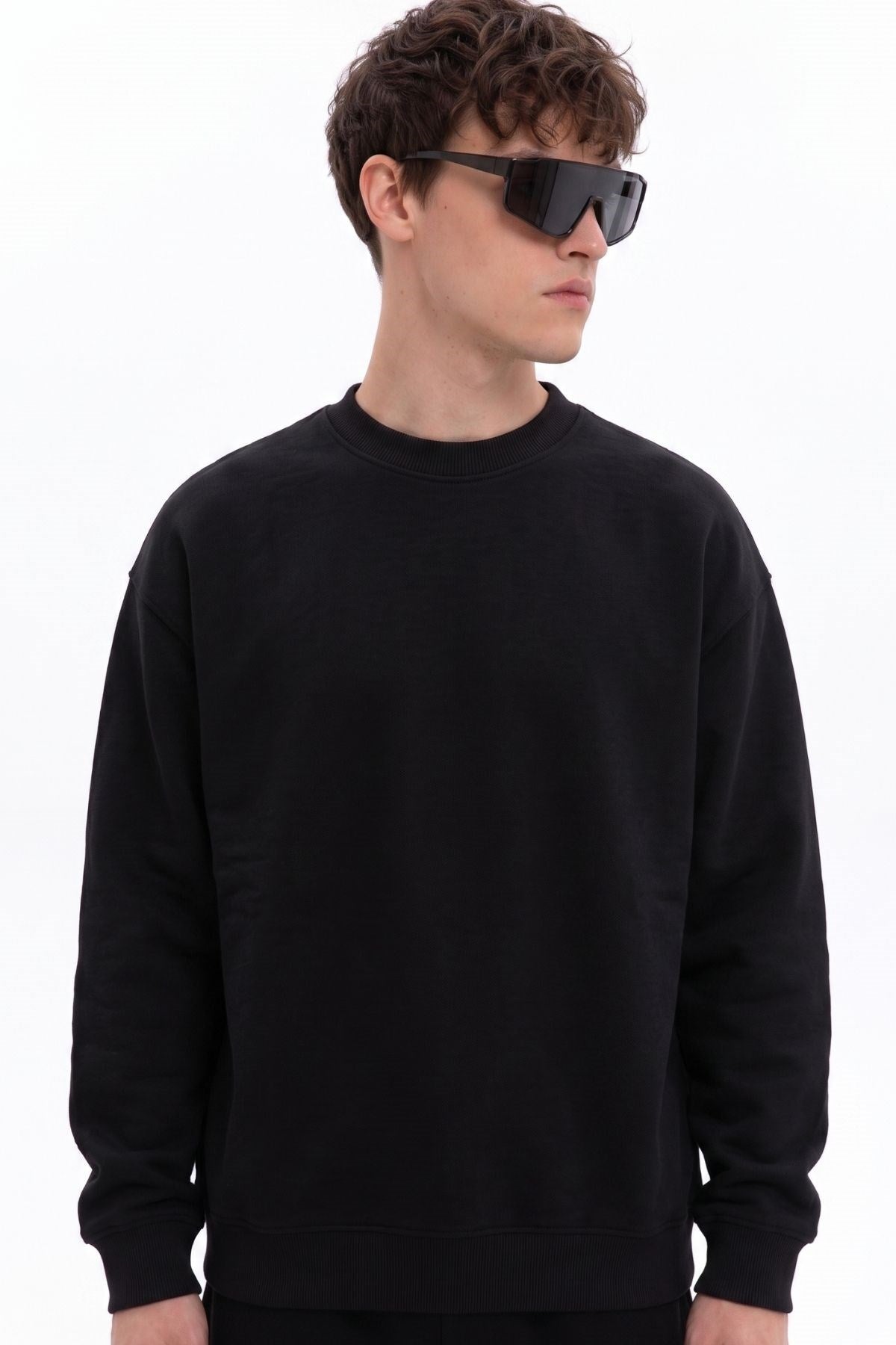 Erkek Oversize Sweatshirt Heron Line Baskılı Siyah – Bisiklet Yaka, 3 İplik Şardonlu Polar