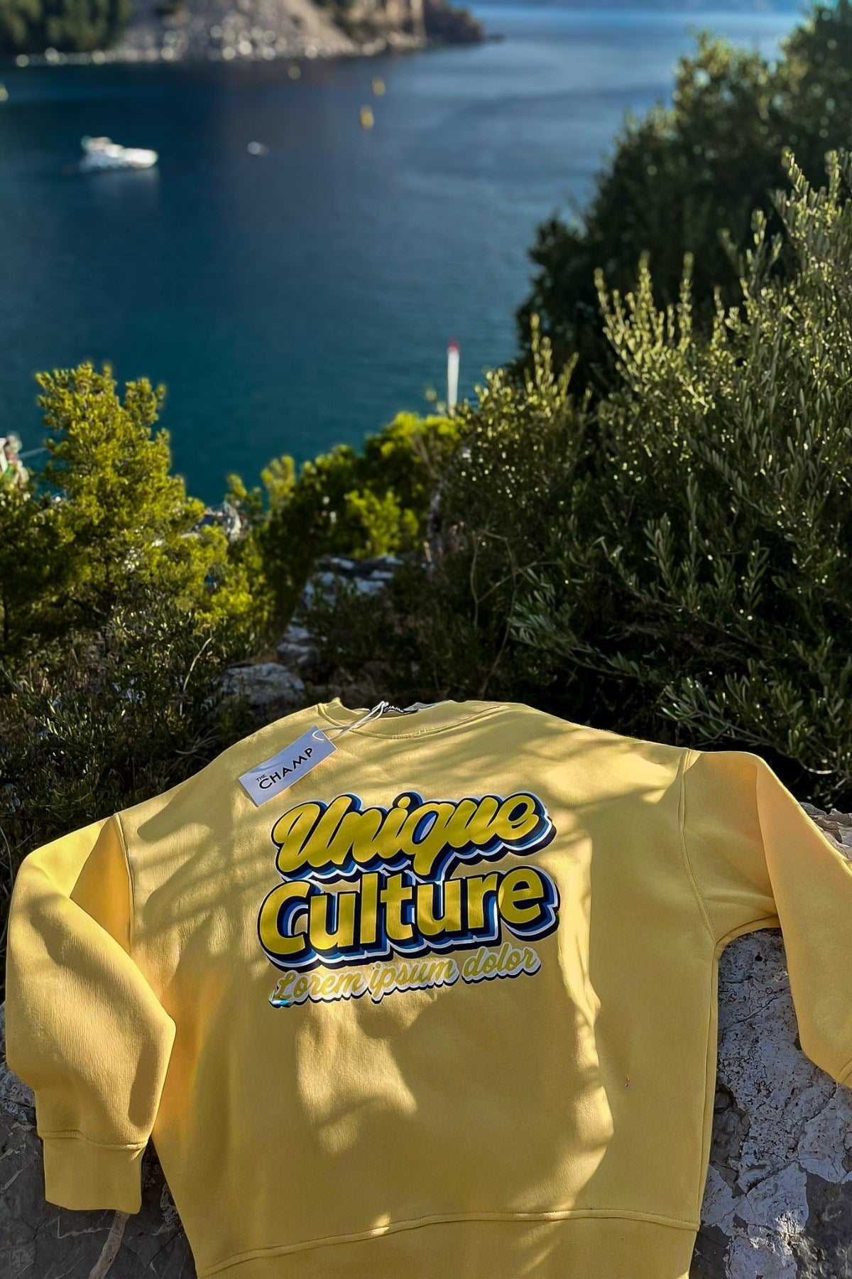 Kadın Oversize Sweatshirt Unique Culture Baskılı Sarı – Bisiklet Yaka, 3 İplik Şardonlu Polar