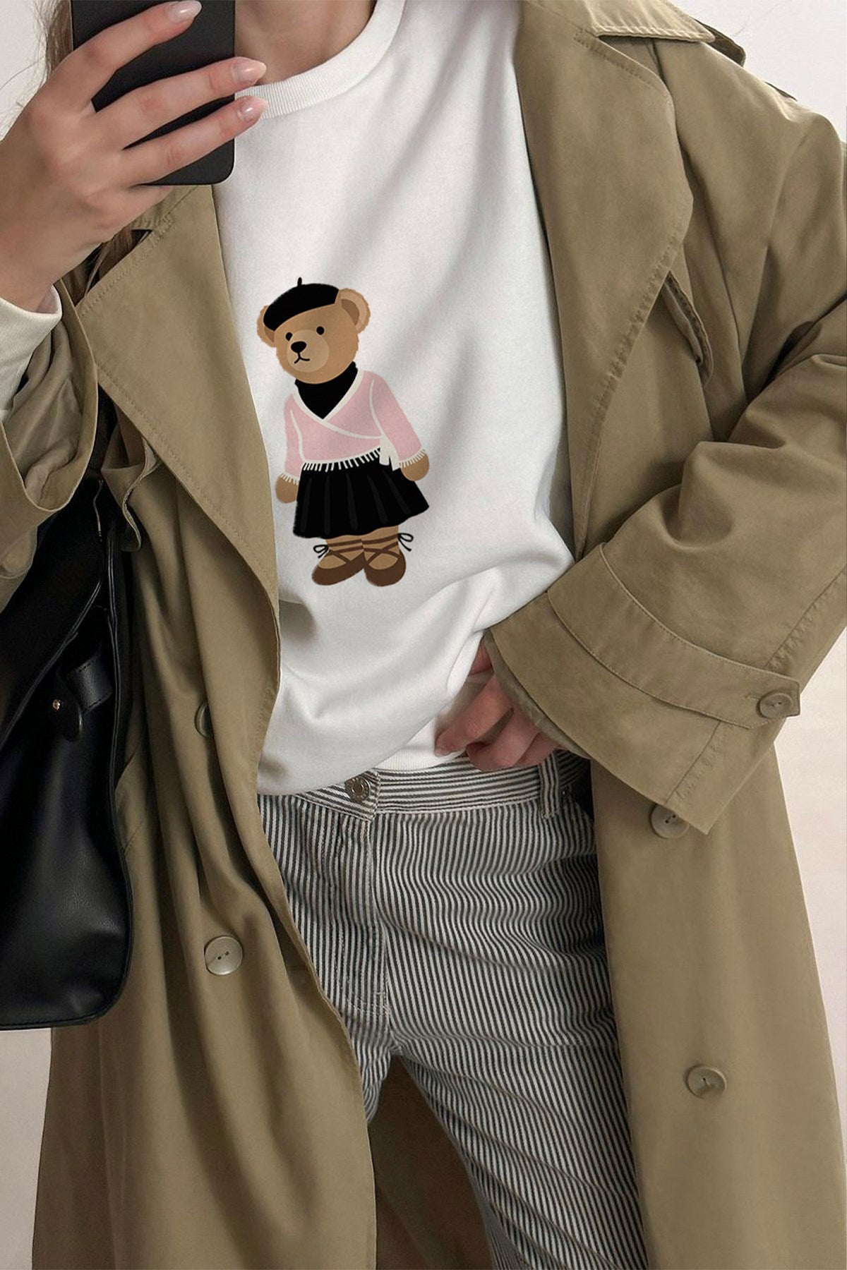 Kadın Oversize Sweatshirt Ballerina Bear Baskılı Beyaz – Bisiklet Yaka, 3 İplik Şardonlu Polar
