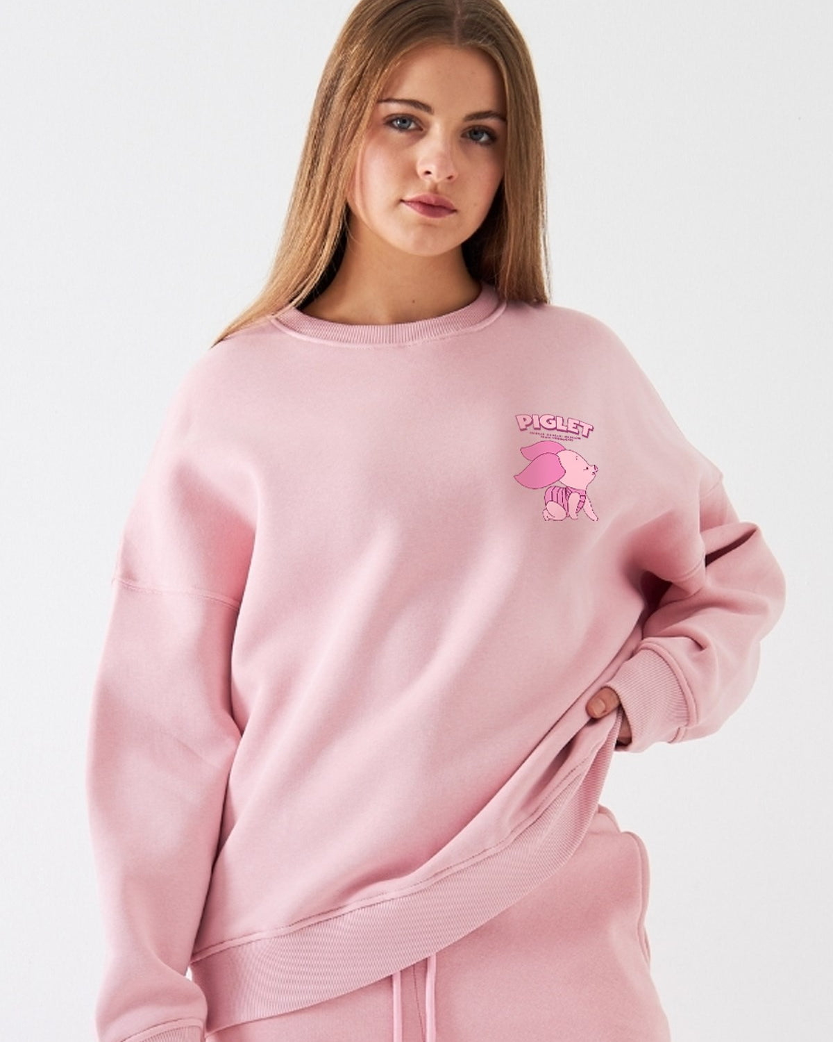 Kadın Oversize Sweatshirt Piglet Dreams Baskılı Pembe – Bisiklet Yaka, 3 İplik Şardonlu Polar