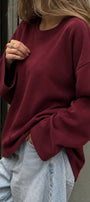 Kadın Relaxed Fit Sweatshirt Cry First Baskılı Bordo – Bisiklet Yaka, 3 İplik Şardonsuz, Düşük Omuz