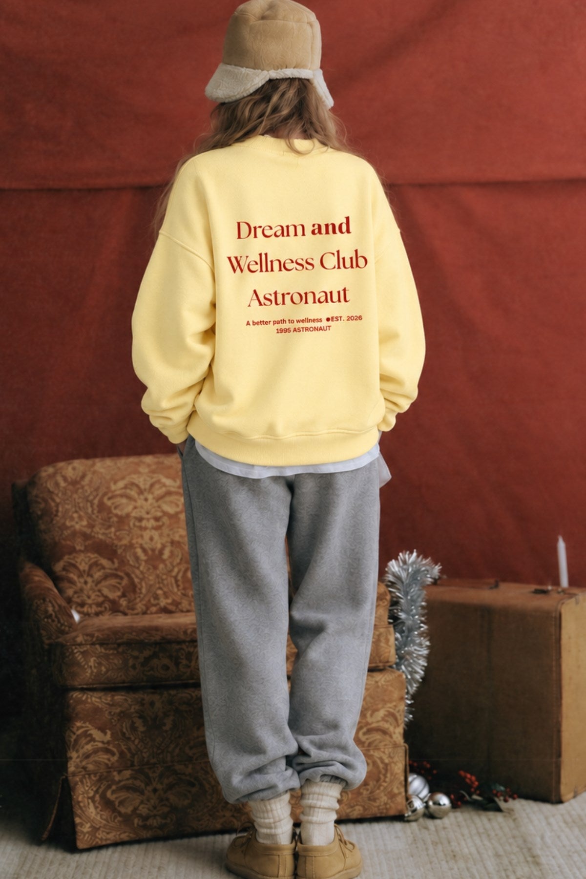 Kadın Oversize Sweatshirt Wellness Baskılı Sarı – Bisiklet Yaka, 3 İplik Şardonlu Polar, Düşük Omuz