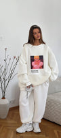 Kadın Oversize Sweat  – 3 İplik Şardonlu Polar, Bisiklet Yaka, Pantone – Prenses Baskılı