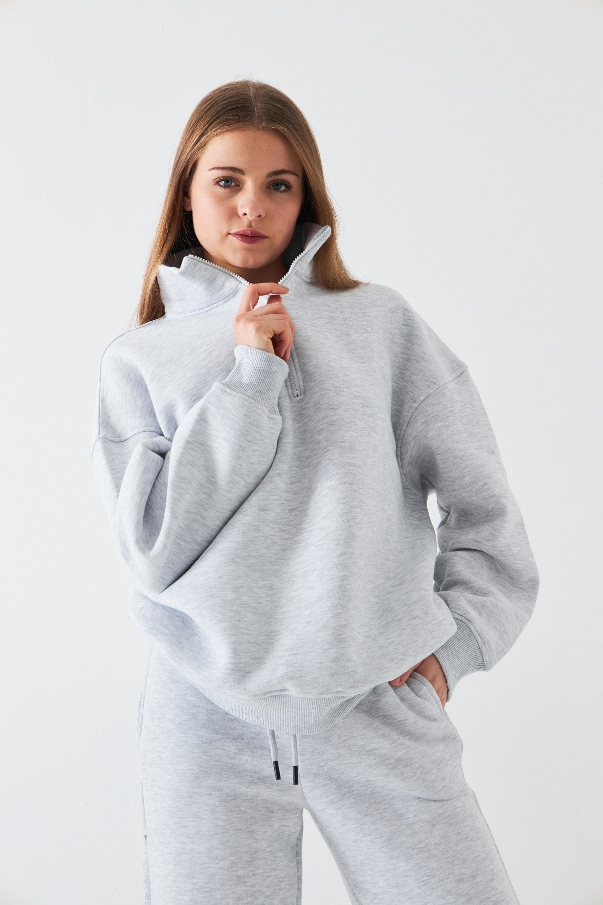 Unisex Oversize Sweatshirt Basic Gri – Yarım Fermuar Dik Yaka, 3 İplik Şardonlu Polar