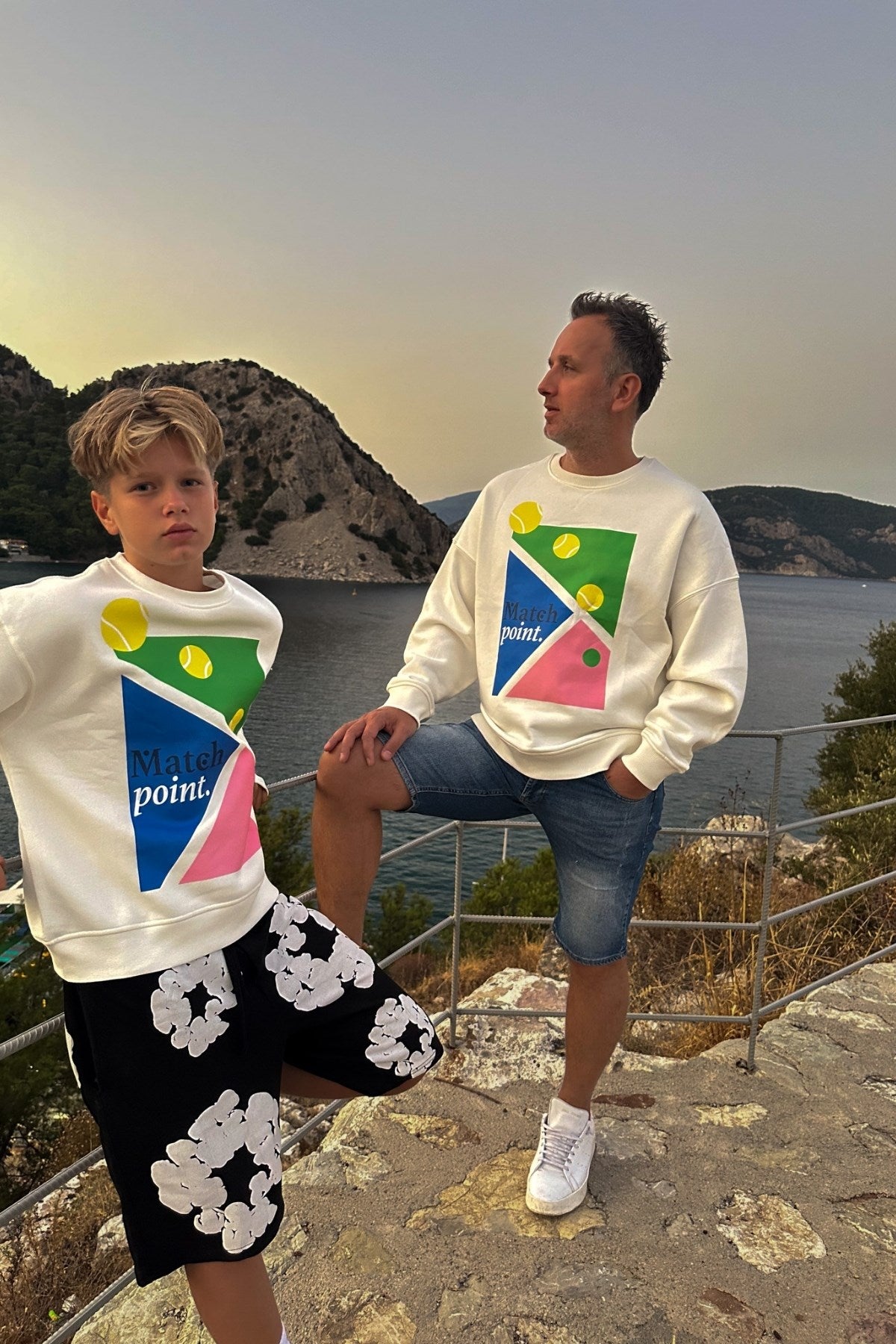 Unisex Oversize Sweatshirt Match Point baskılı Beyaz – Bisiklet yaka, 3 iplik şardonlu polar