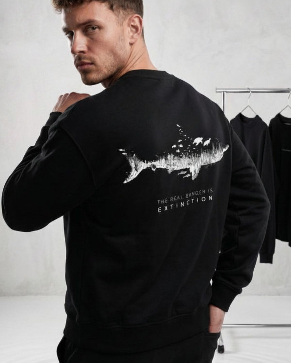 Erkek Oversize Sweatshirt Extinction Baskılı Siyah – Bisiklet Yaka, 3 İplik Şardonlu Polar