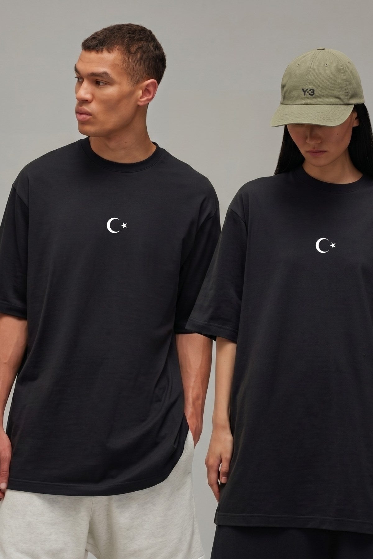 Unisex Oversize Tişört Legend of Türkiye Baskılı Siyah – Bisiklet Yaka, Rahat Kalıp, %100 Pamuk