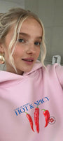 Kadın Oversize Sweatshirt Hoodie Hot & Spicy Baskılı Pembe – Kapüşonlu, 3 İplik Şardonlu Polar
