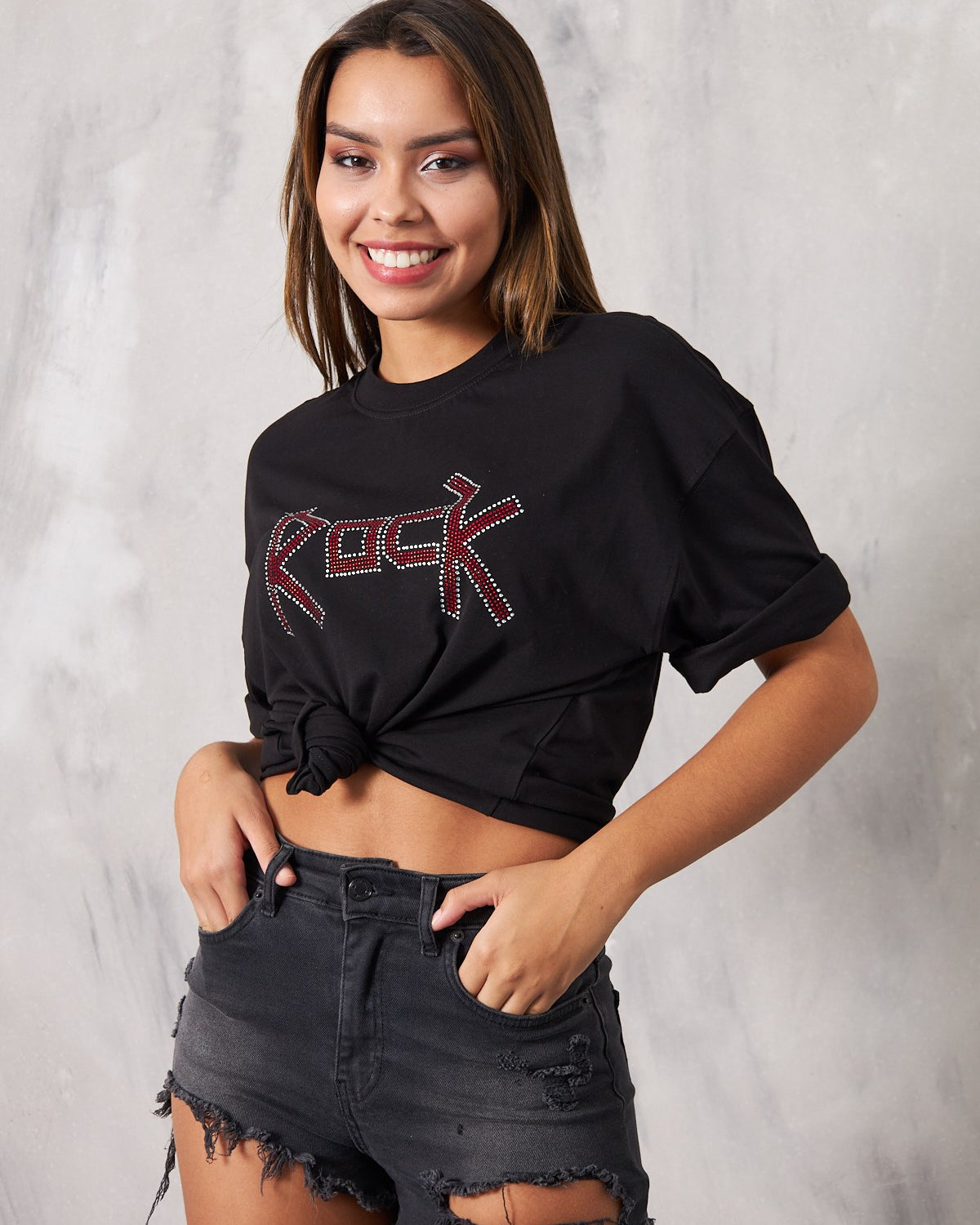 Rock Yazılı Kırmızı Taş Baskılı Siyah Kadın T-Shirt