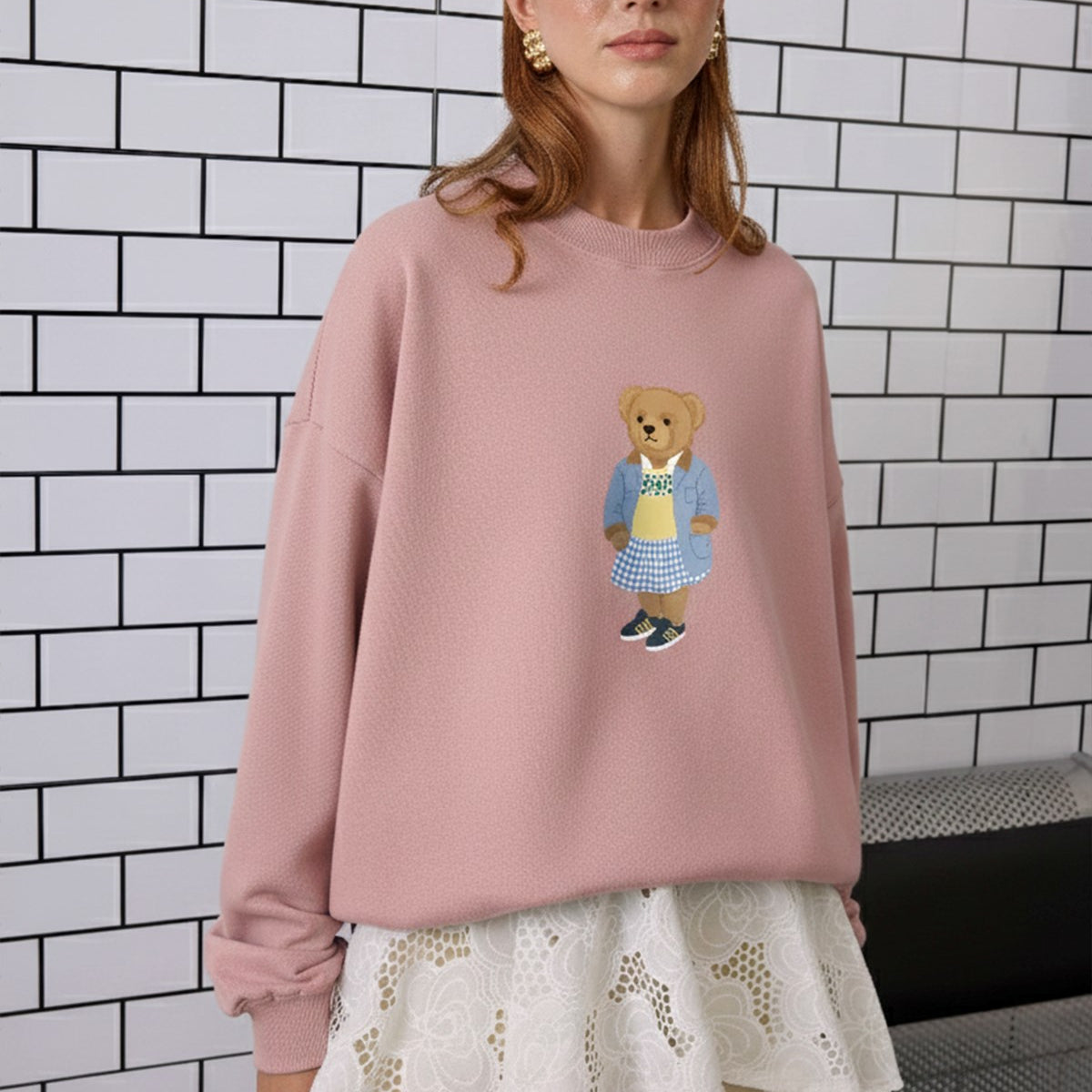 Kadın Oversize Sweatshirt Preppy Girl Bear Baskılı Pembe – Bisiklet Yaka, 3 İplik Şardonlu Polar