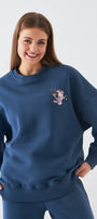 Kadın Oversize Sweatshirt Piglet Bloom Baskılı Marine – Bisiklet Yaka, 3 İplik Şardonlu Polar