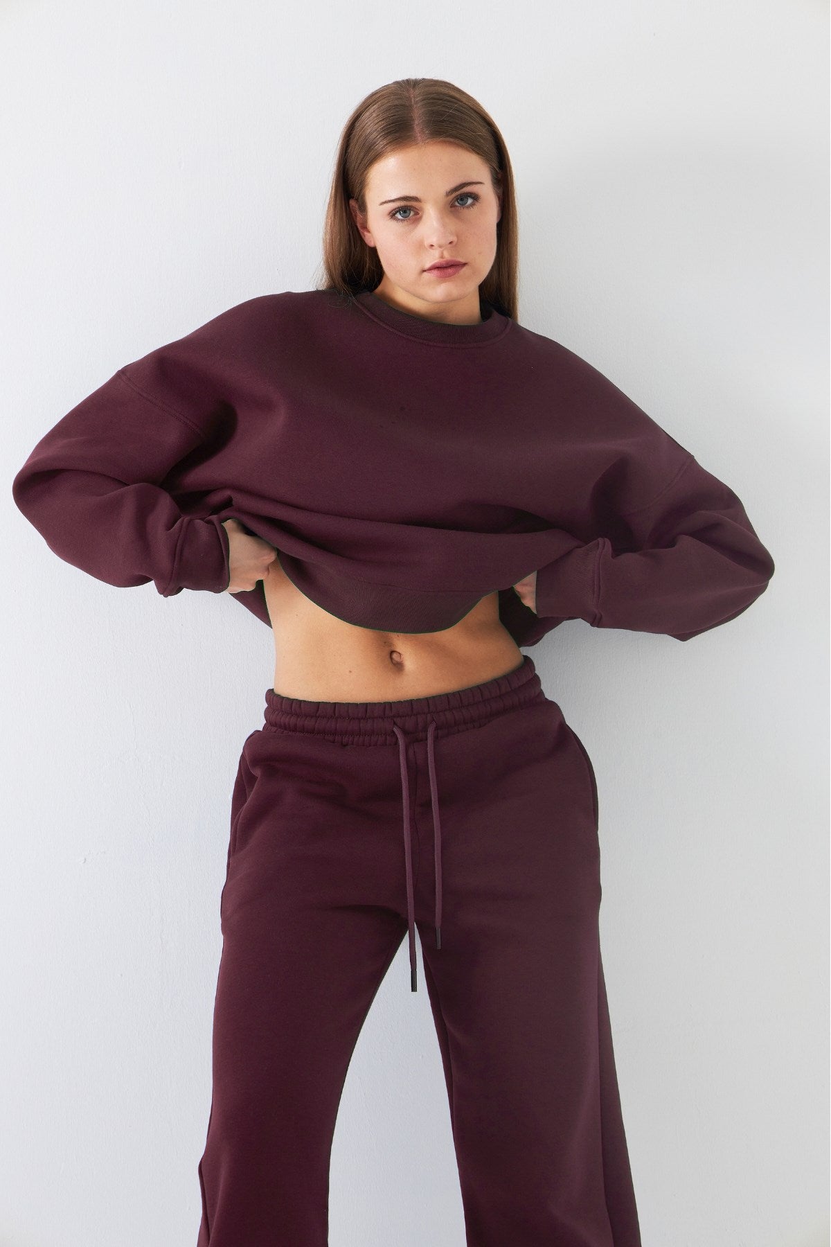 Unisex Oversize Eşofman Takımı Basic Bordo – Bisiklet Yaka, Lastikli Paça, 3 İplik Şardonlu Polar
