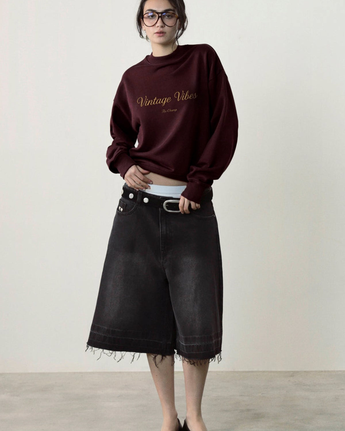 Kadın Oversize Sweatshirt Vintage Vibes Baskılı Bordo – Bisiklet Yaka, 3 İplik Şardonlu Polar