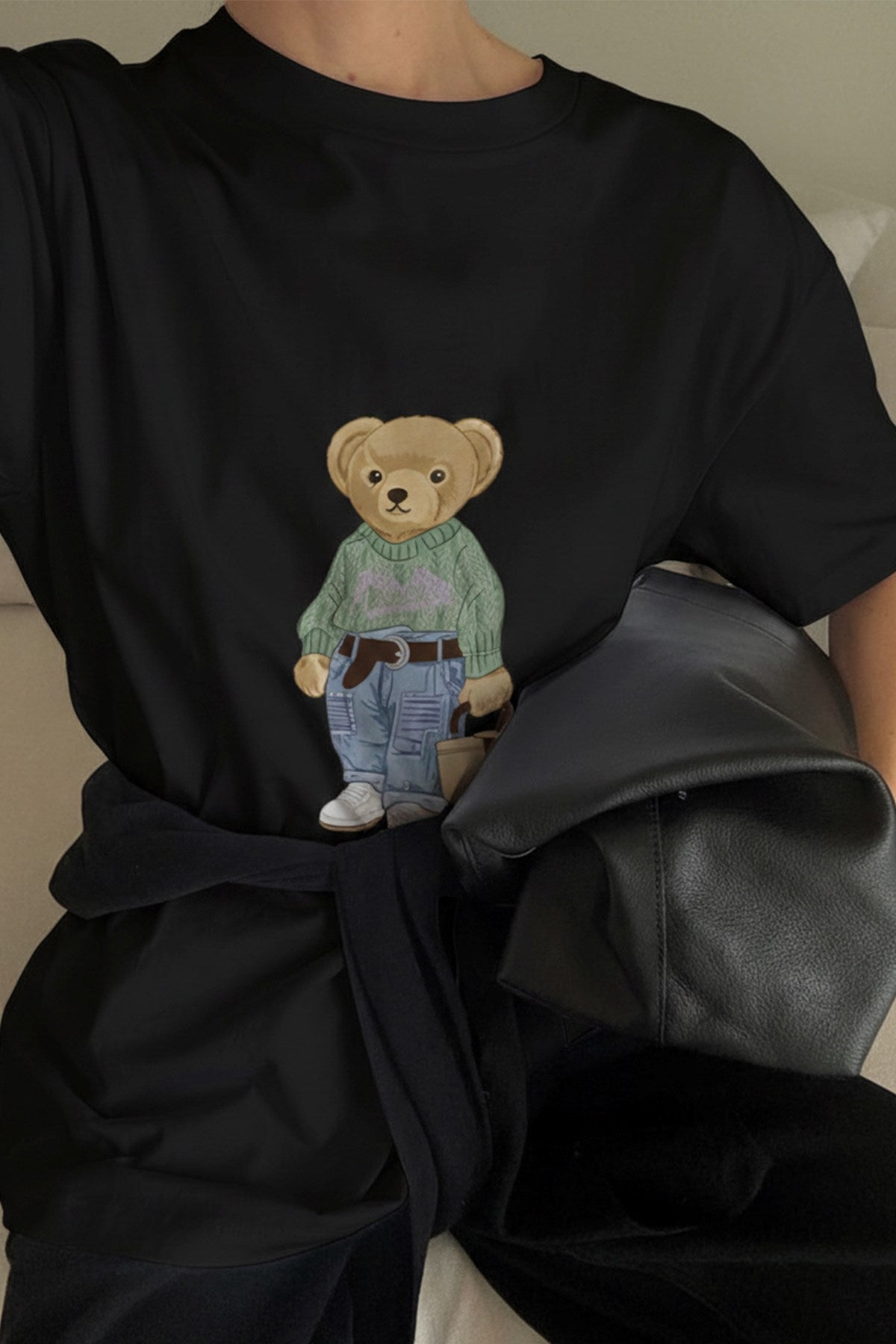 Kadın Oversize Tişört COZY Bear Baskılı Siyah – %100 Pamuk Compact Süprem 24/1