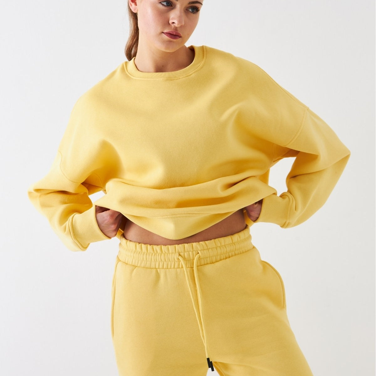 Unisex Oversize Sweatshirt Basic Sarı – Bisiklet Yaka, 3 İplik Şardonlu Polar
