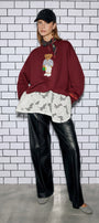 Kadın Oversize Sweatshirt City Club Bear Baskılı Bordo – Bisiklet Yaka, 3 İplik Şardonlu Polar