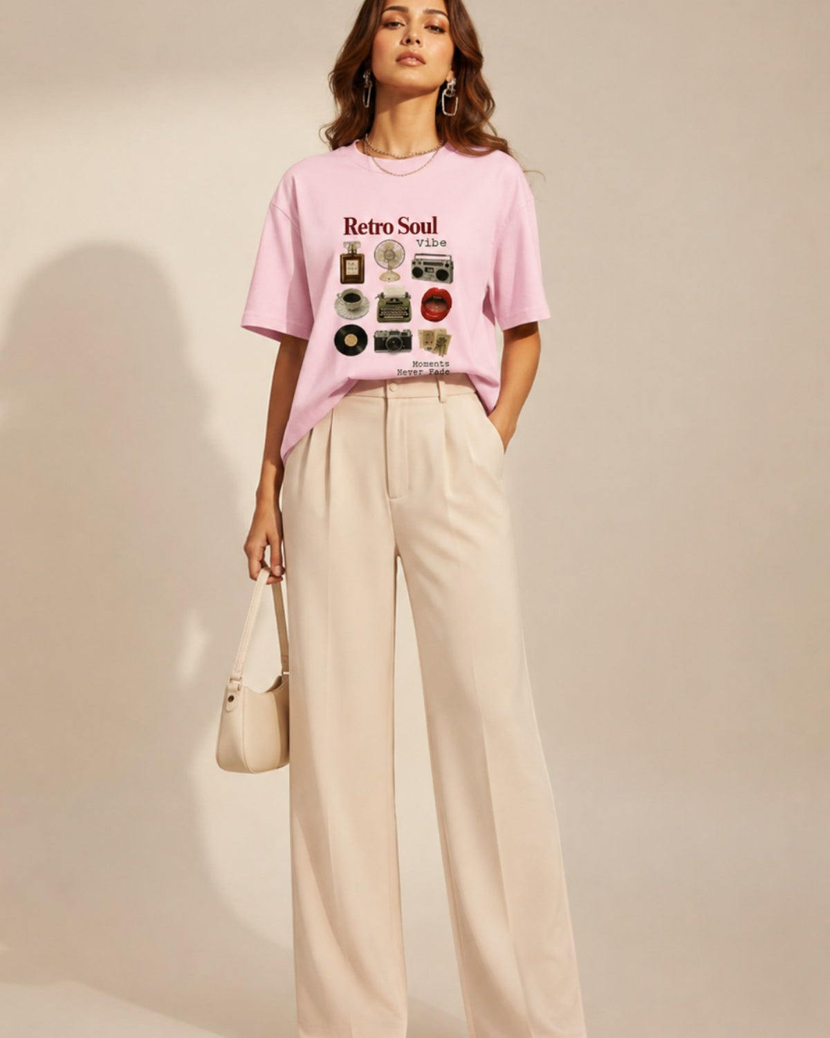 Kadın Oversize Tişört Retro Soul Vibe Baskılı Pembe – Bisiklet Yaka, Rahat Kalıp, %100 Pamuk