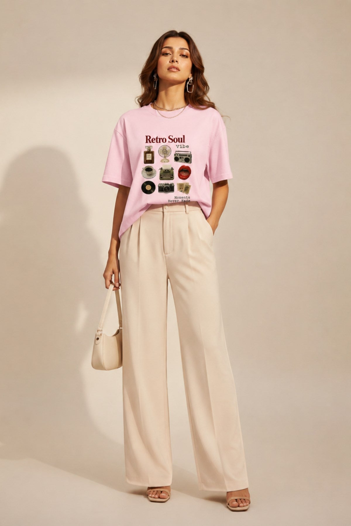 Kadın Oversize Tişört Retro Soul Vibe Baskılı Pembe – Bisiklet Yaka, Rahat Kalıp, %100 Pamuk
