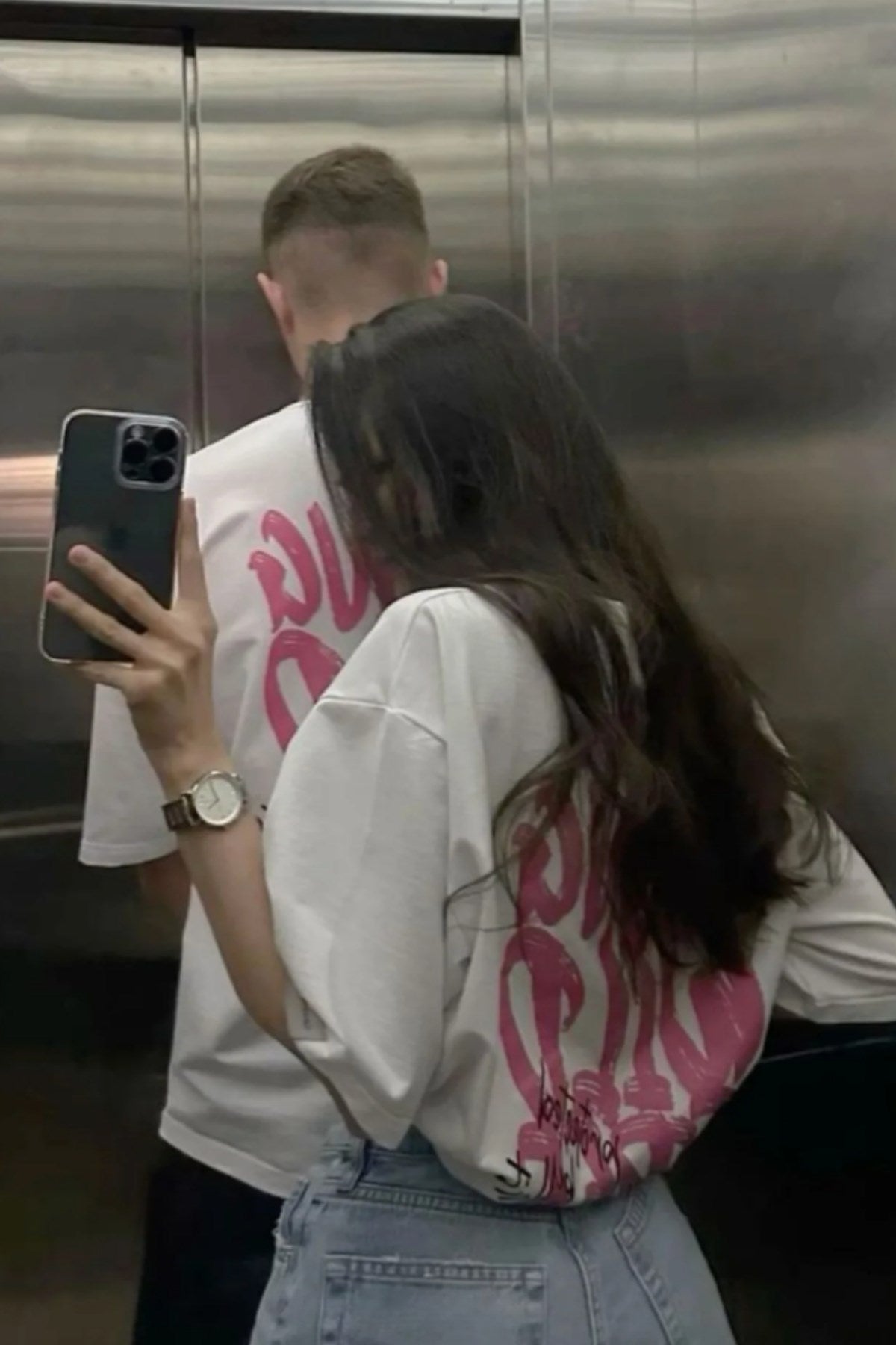 Erkek Oversize Tişört Young Wild Free Baskılı Beyaz – Sevgililer Günü, Couple, Hediye,  %100 Pamuk