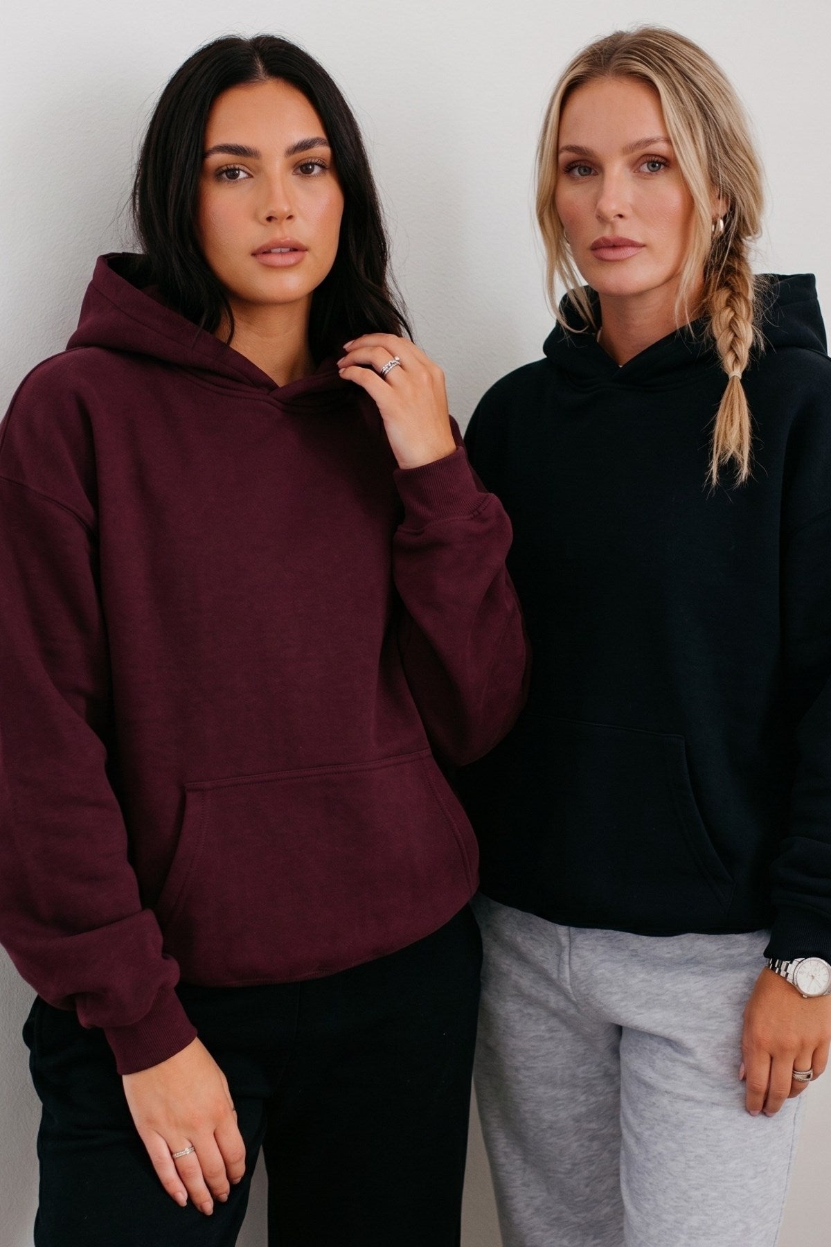 Unisex 2’li Oversize Basic Hoodie Siyah & Bordo – Kapüşonlu, Cepli, 3 İplik Şardonlu Polar