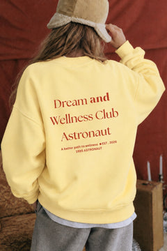 Kadın Oversize Sweatshirt Wellness Baskılı Sarı – Bisiklet Yaka, 3 İplik Şardonlu Polar, Düşük Omuz