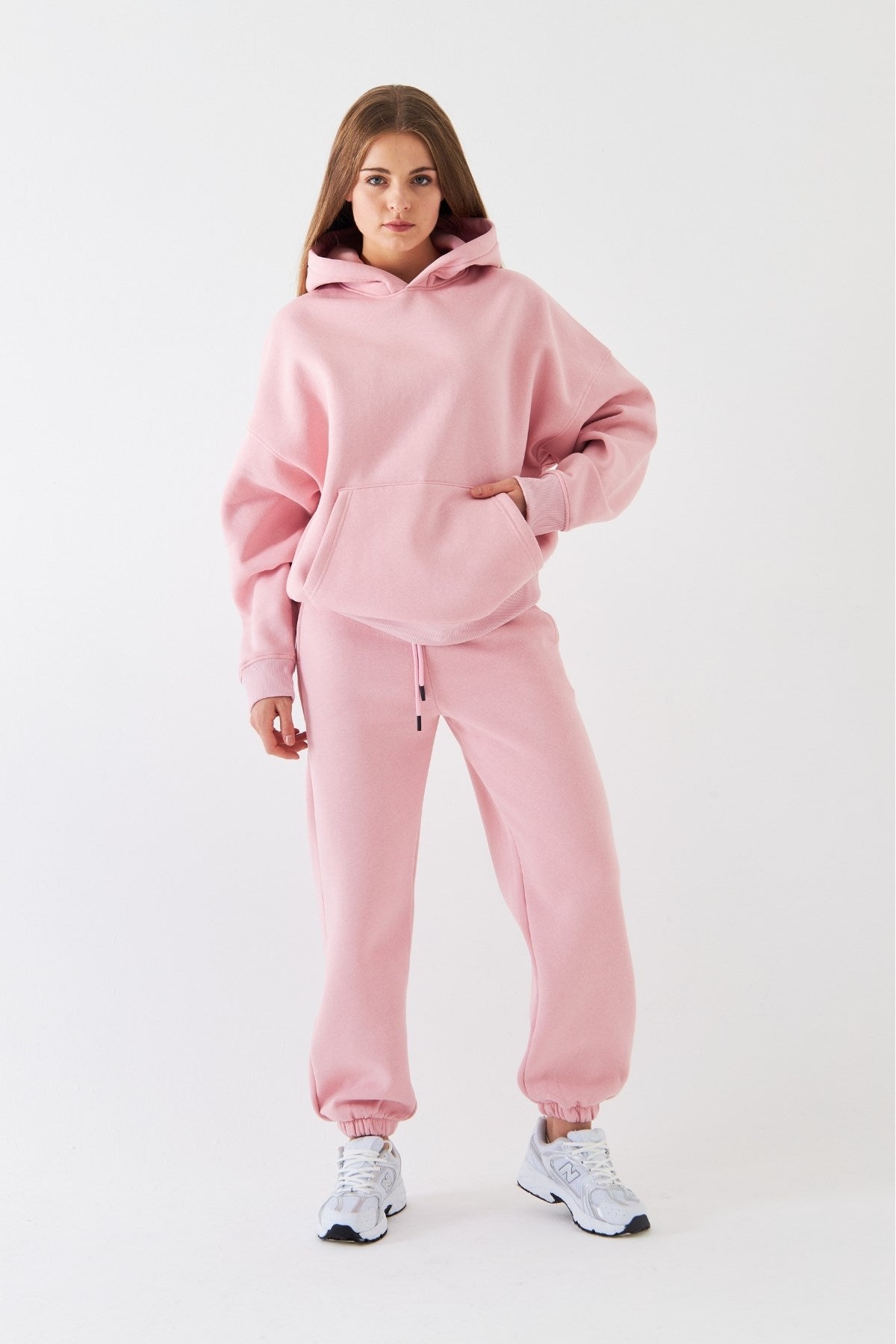Oversize Unisex Sweatshirt Hoodie Pembe – Kapüşonlu, 3 İplik Şardonlu Polar, Kanguru Cepli, Basic