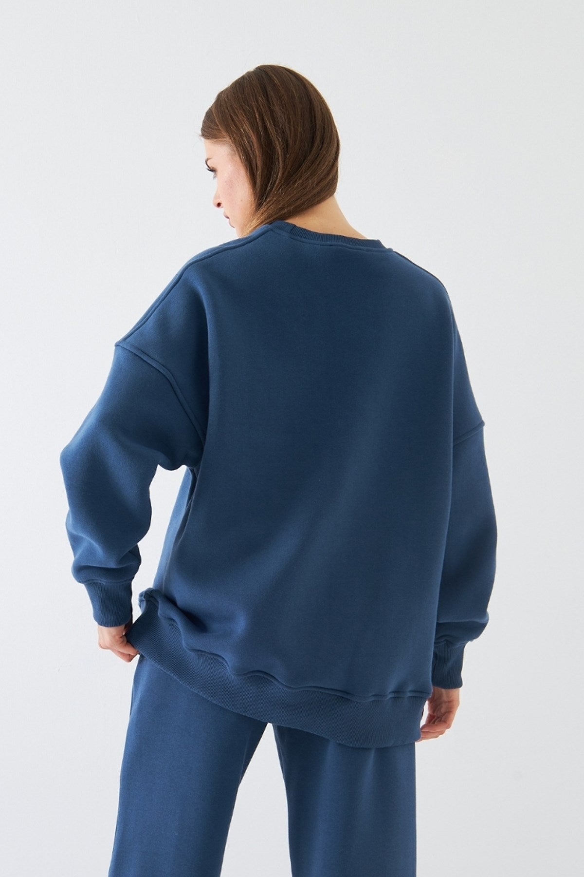 Kadın Oversize Sweatshirt Sun & Moon Baskılı Marine – Bisiklet Yaka, 3 İplik Şardonlu Polar