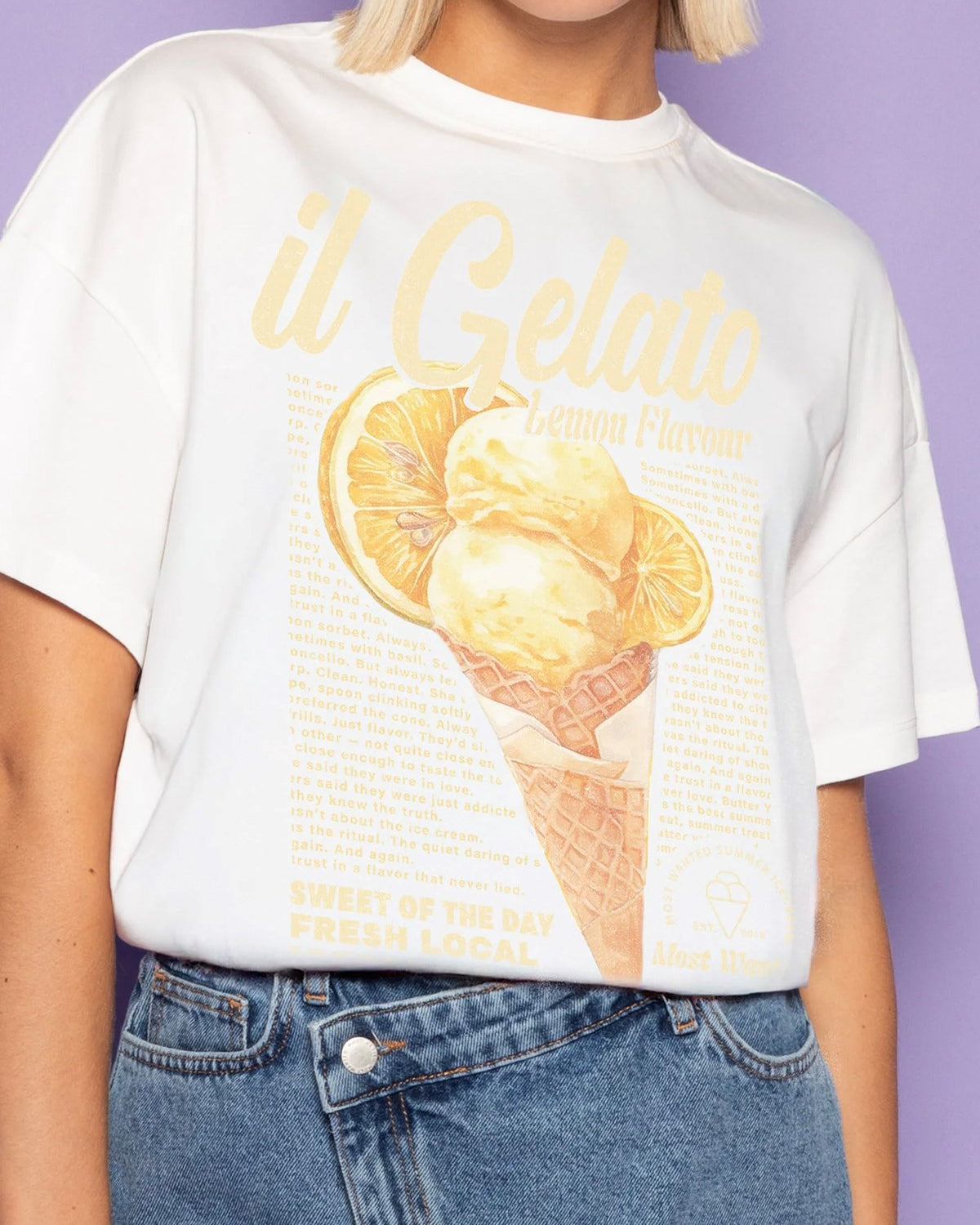 Kadın Oversize Tişört Gelato Lemon Baskılı Beyaz – Bisiklet Yaka, %100 Pamuk Compact Süprem 24/1