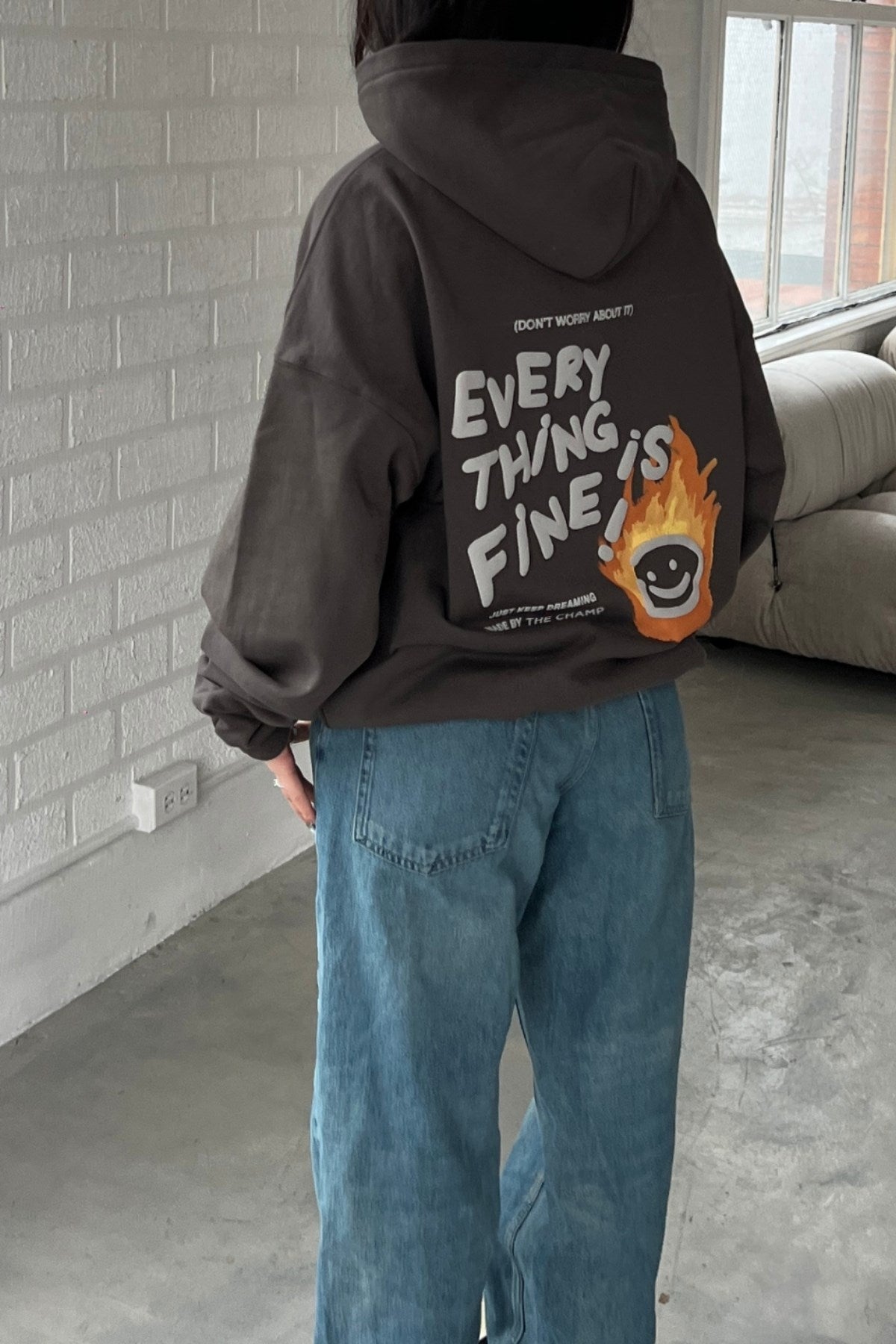 Every Thing Is Fine Baskılı Unisex  Füme Kapüşonlu Sweatshirt – 3 İplik Şardonlu Kumaş