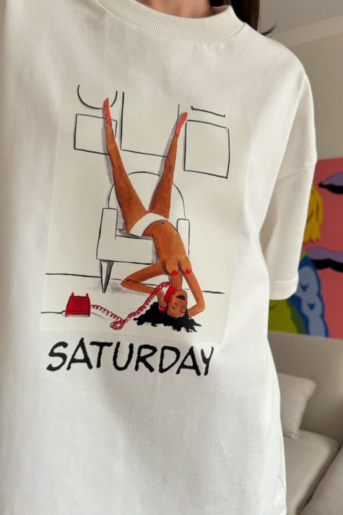 Kadın Oversize Tişört Weekend Mood Baskılı Beyaz – Bisiklet Yaka, Rahat Kalıp, %100 Pamuk