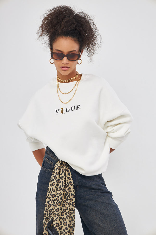 Vogue Yazı Baskılı Bisiklet Yaka İçi Polar Oversize Kesim Unisex Beyaz Sweatshirt