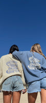 Oversize Unisex Bisiklet Yaka Sweat Kırık Beyaz– 3 İplik Kumaş, Rahat Kalıp, Wildest Dreams Baskılı