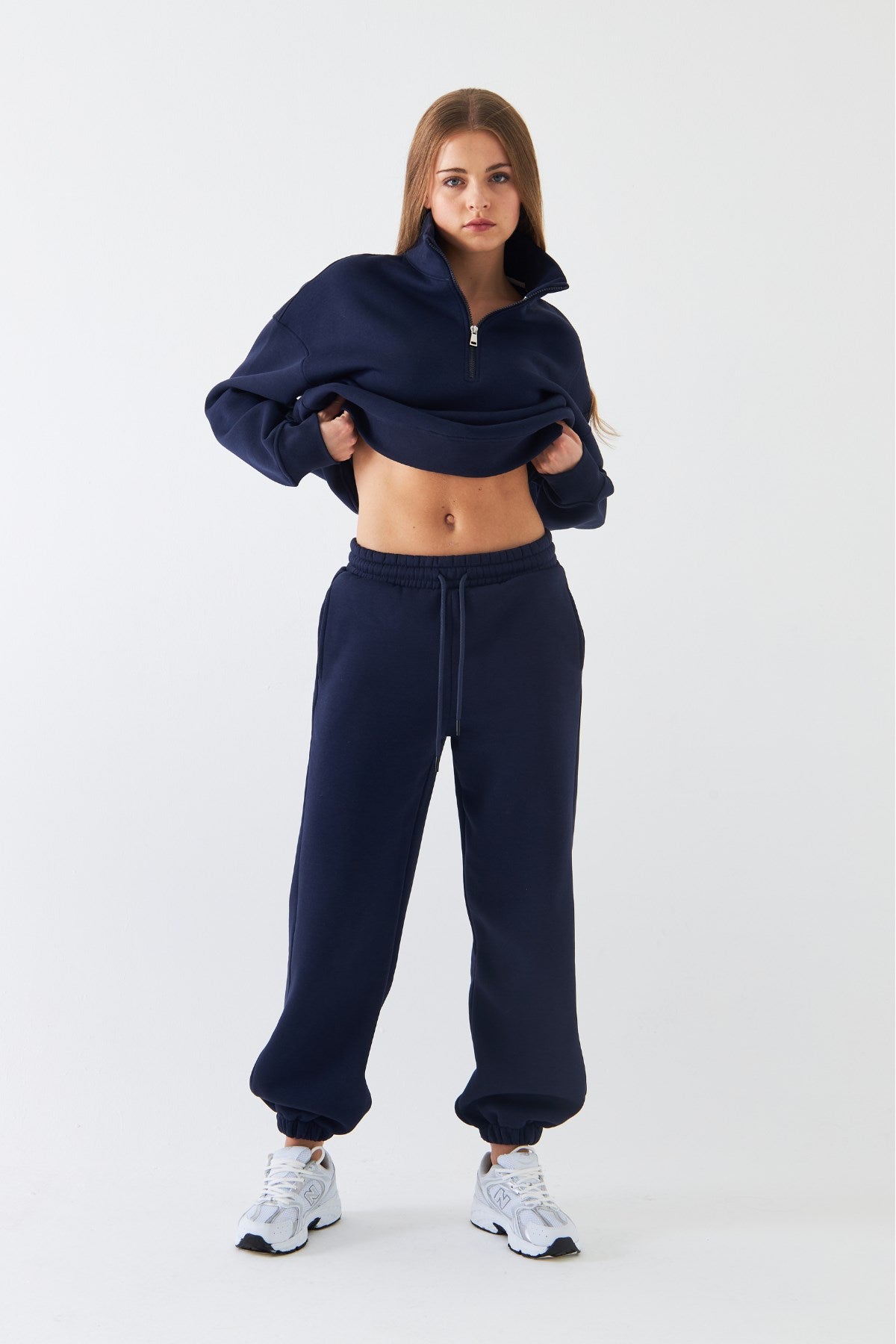 Unisex Oversize Eşofman Takımı Basic Lacivert – Fermuarlı Dik Yaka, Lastikli Paça, 3 İplik Şardonlu Polar