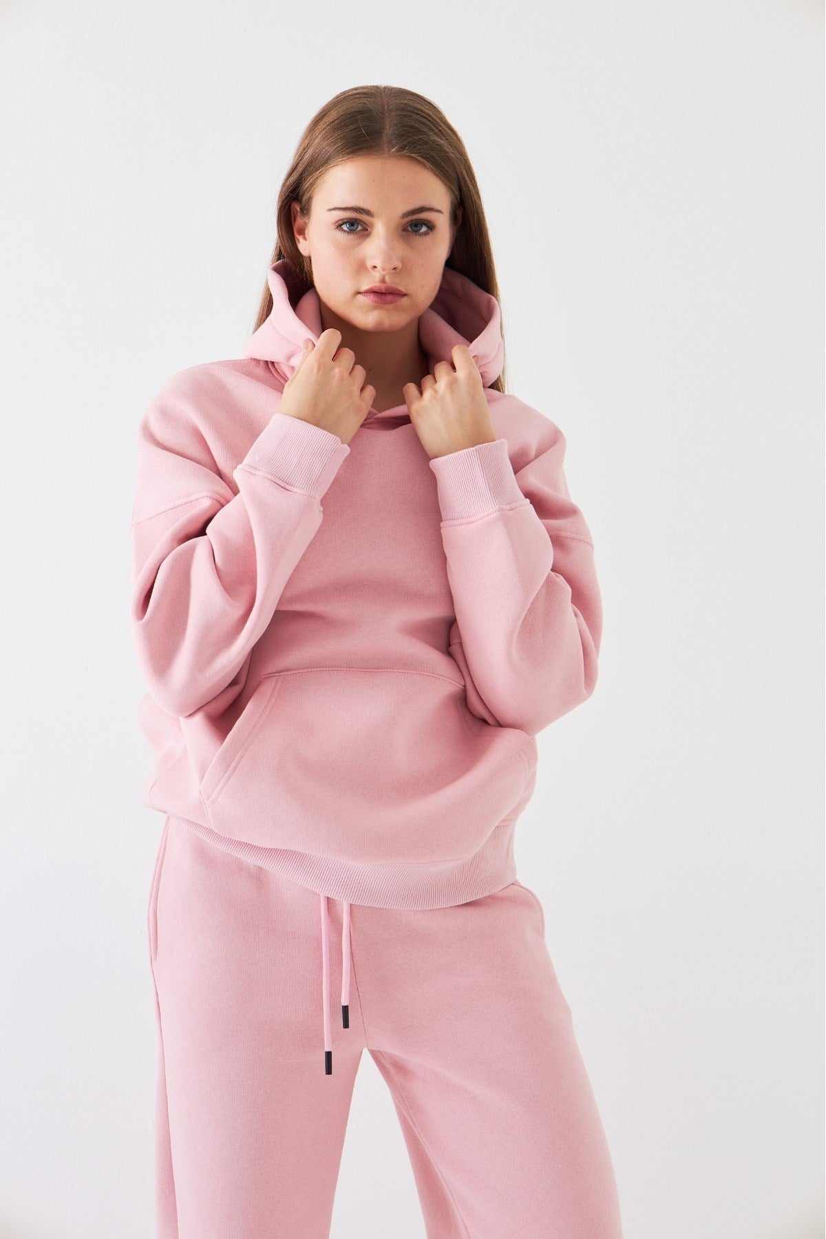 Oversize Unisex Sweatshirt Hoodie Pembe – Kapüşonlu, 3 İplik Şardonlu Polar, Kanguru Cepli, Basic