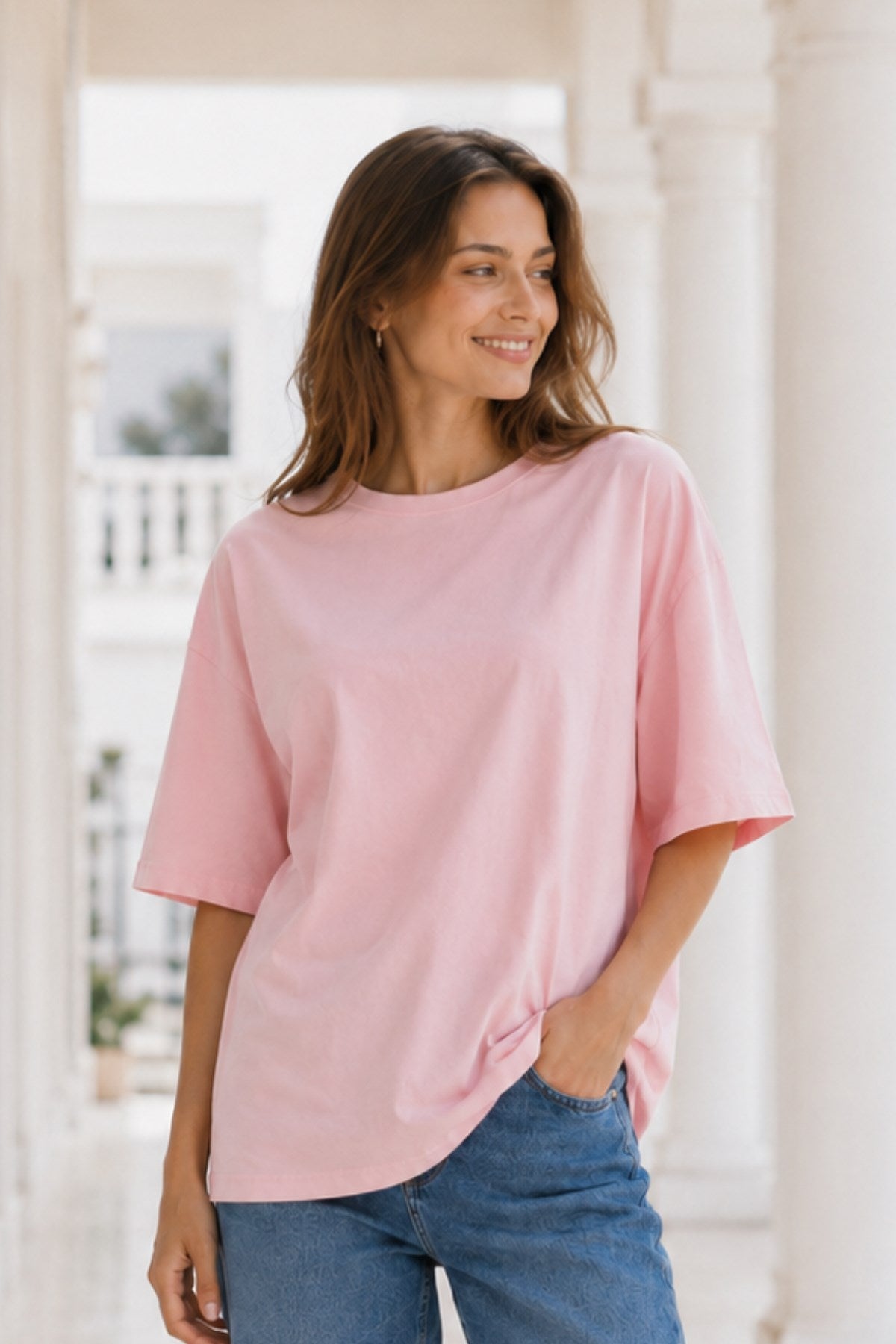 Kadın 3’lü Oversize Tişört Seti Beyaz Kahverengi Pembe – Bisiklet Yaka, Rahat Kalıp, %100 Pamuk