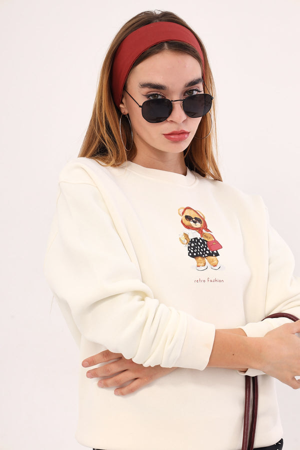 Beyaz Bisiklet Yaka Puantiyeli Ayıcık Baskılı Oversize Unisex Sweatshirt