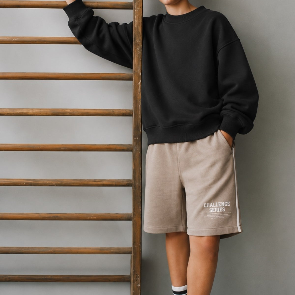 Erkek Çocuk Oversize Sweatshirt Basic Siyah – Bisiklet yaka, 3 iplik şardonlu polar