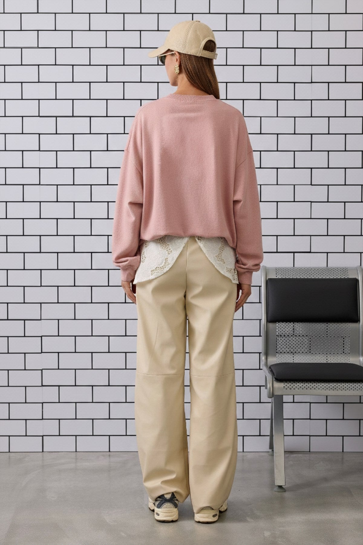 Kadın Oversize Sweatshirt Preppy Girl Bear Baskılı Pembe – Bisiklet Yaka, 3 İplik Şardonlu Polar