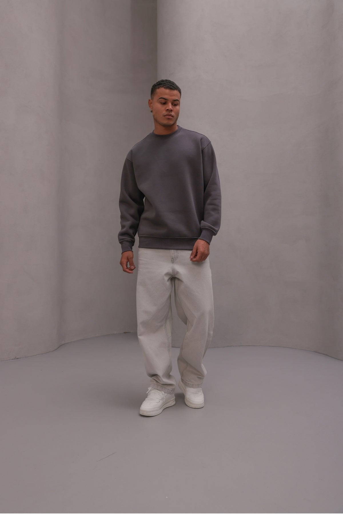 Erkek Oversize Sweatshirt Basic Füme – Bisiklet Yaka, 3 İplik Şardonlu Polar