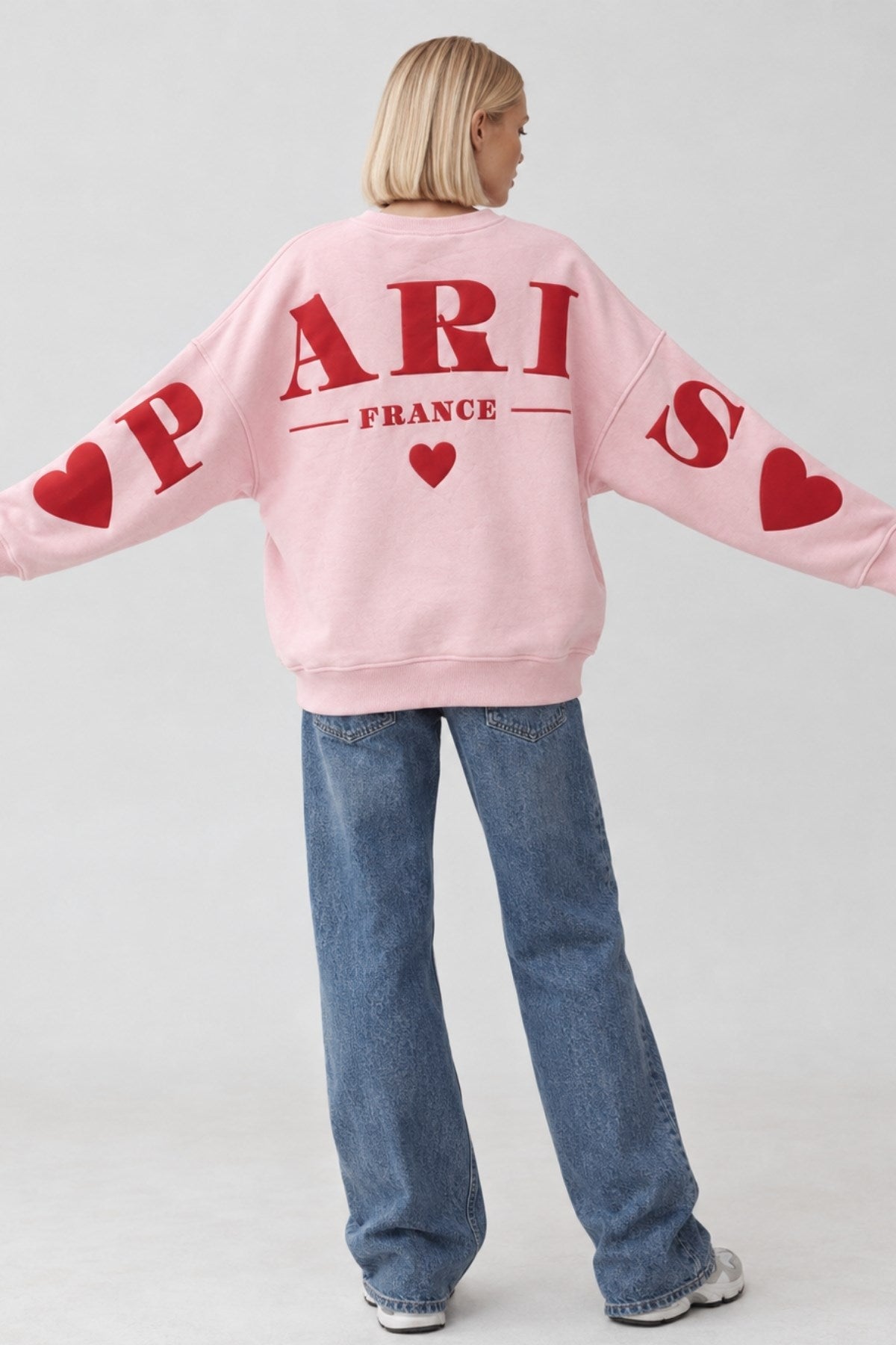 Kadın Oversize Sweatshirt Paris 3D Baskılı Pembe – Bisiklet Yaka, Kol ve Sırt Baskılı, 3 İplik
