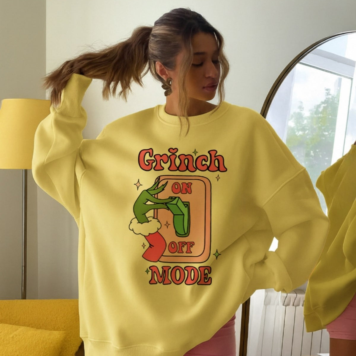 Kadın Oversize Sweatshirt Elbise Grinch Mode Baskılı Sarı – Bisiklet Yaka, 3 İplik Şardonlu Polar