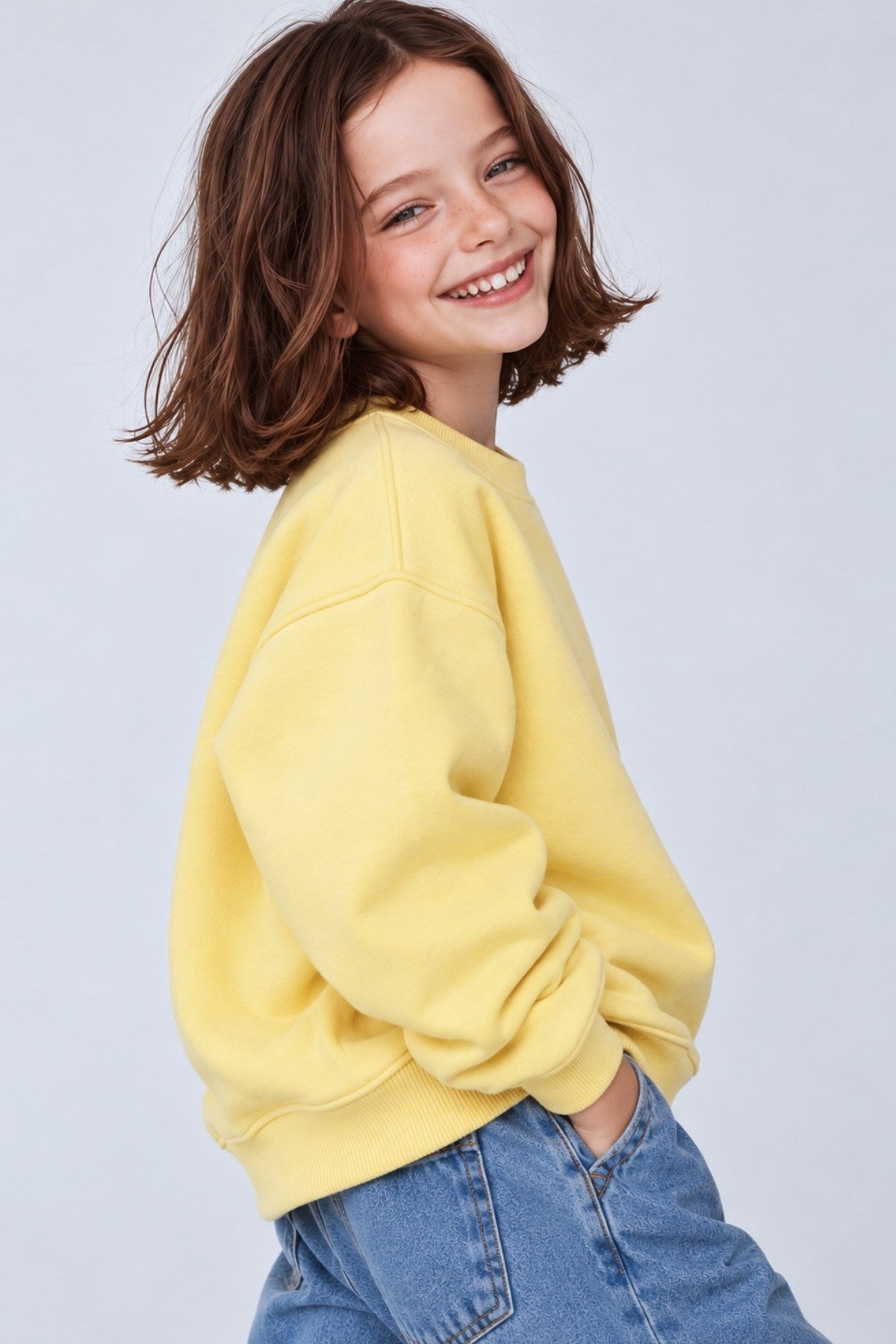Kız Çocuk Oversize Sweatshirt Basic Sarı – Bisiklet yaka, 3 iplik şardonlu polar