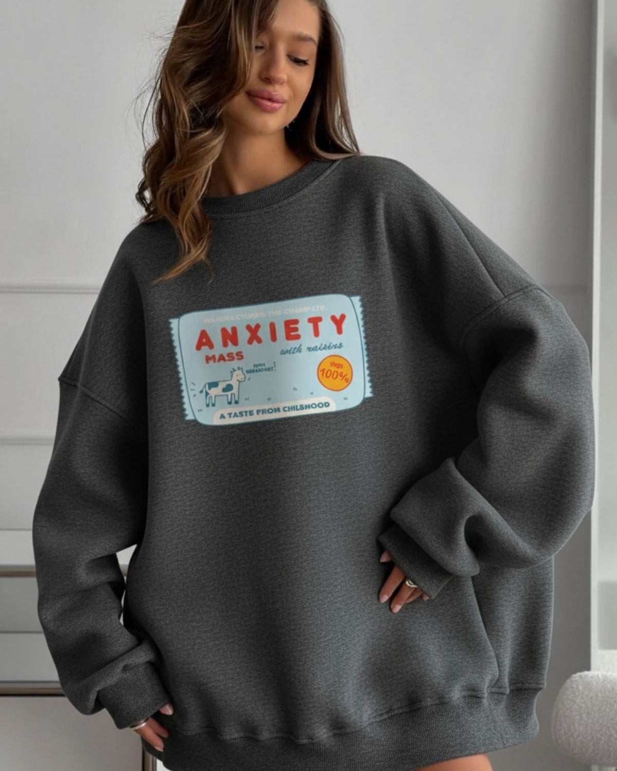 Kadın Oversize Sweatshirt Elbise Anxiety Bar Baskılı Füme Melanj– Bisiklet Yaka, 3 İplik Polar