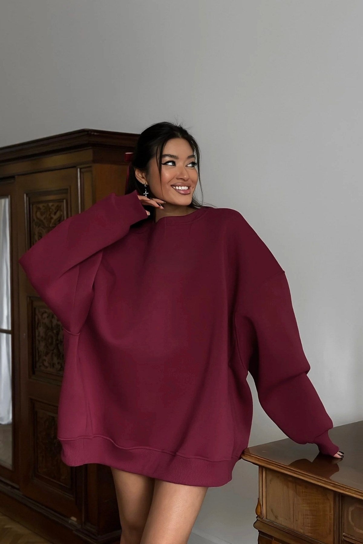 Kadın Oversize Sweatshirt Elbise Basic Bordo – Bisiklet Yaka, 3 İplik Şardonlu Polar