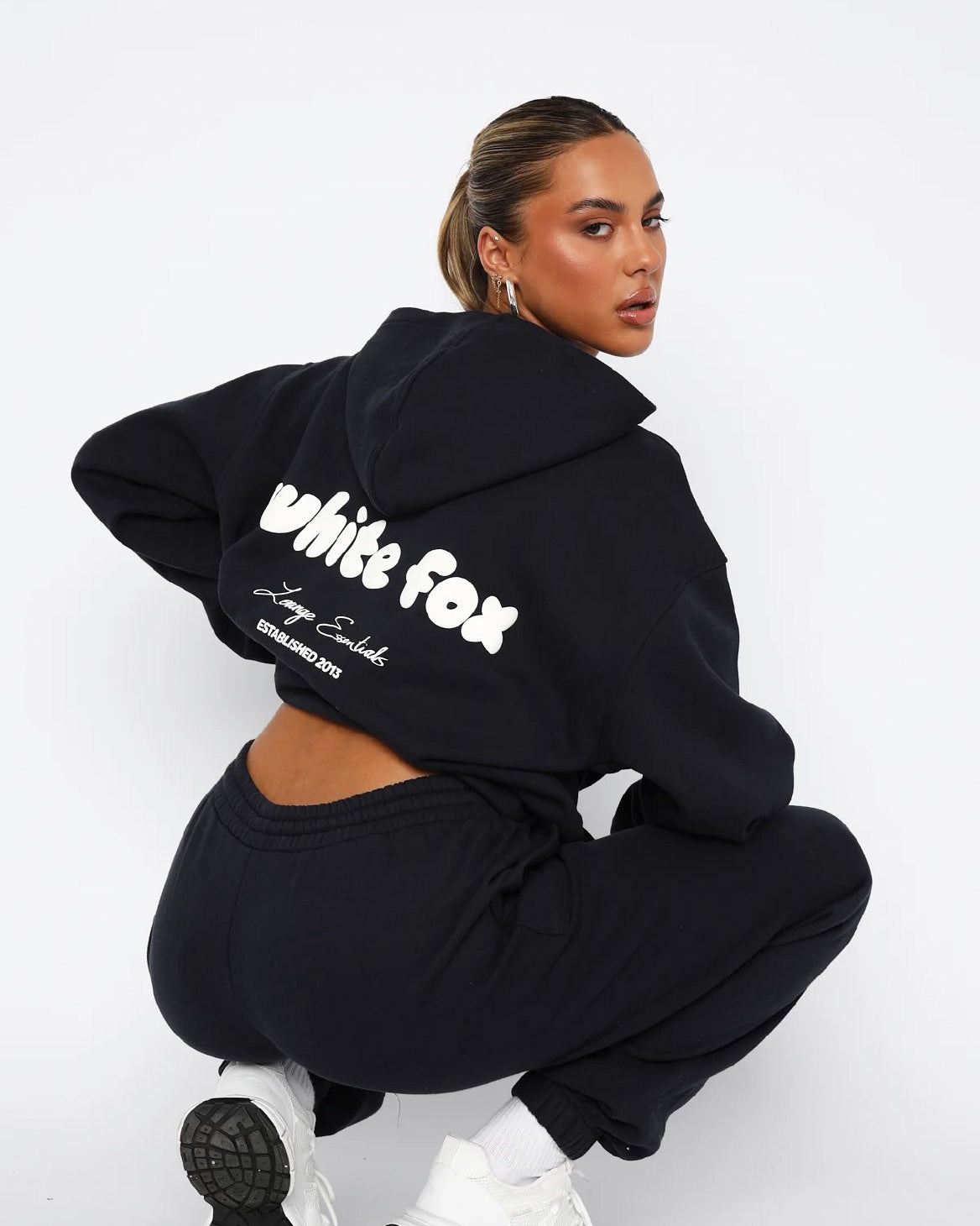 White Fox Siyah  Kadın Era 8 Lounge Essentials Yazılı Kapüşonlu Oversize Hoodie