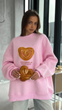 Kadın Oversize Sweatshirt Elbise Bakery Kalpli Palmier Baskılı Pembe – Bisiklet Yaka, 3 İplik Polar