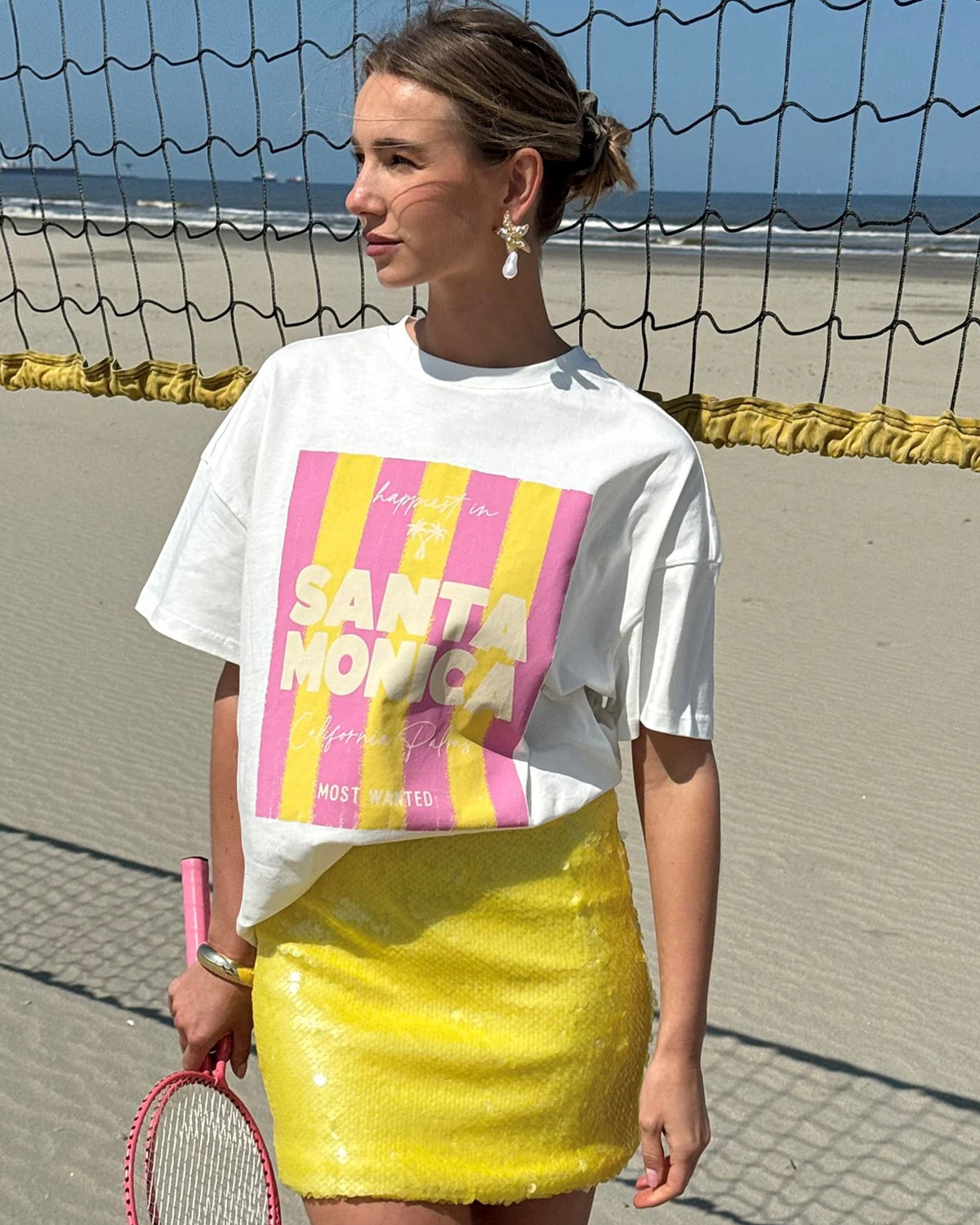 Kadın Oversize Tişört Santa Monica Baskılı Beyaz – Bisiklet Yaka, %100 Pamuk Compact Süprem 24/1